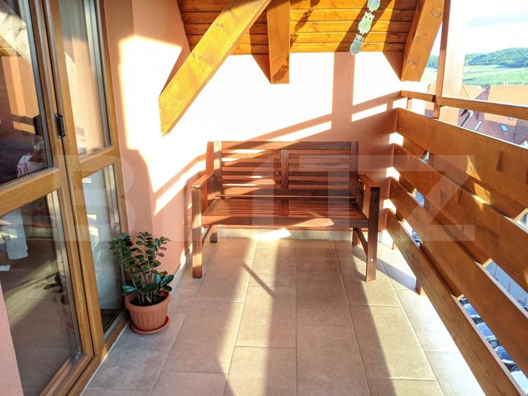 Apartament pe două niveluri în Baciu | 3 camere | 3 terase si boxa - 10