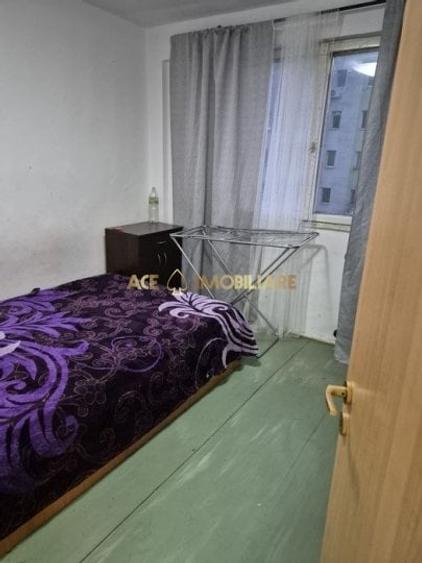 Apartament cu 4 camere decomandat, mobilat în Pantelimon