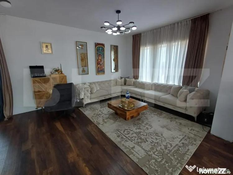 Casă cu 6 camere cu Teren 675 Mp în Central