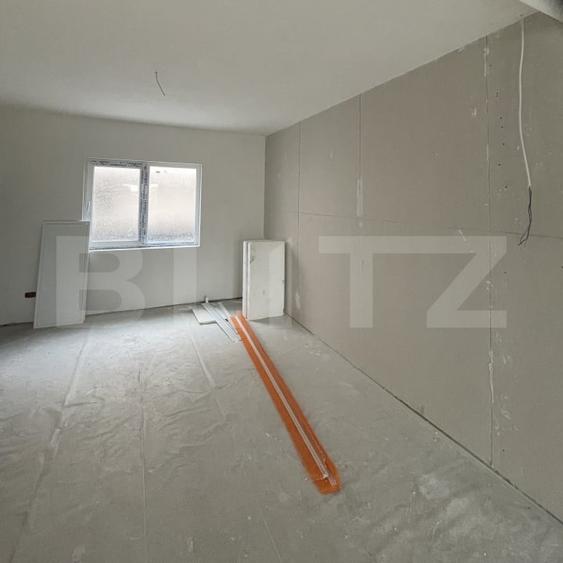 Casă individuală cu 7 camere cu Canalizare în Tecuci