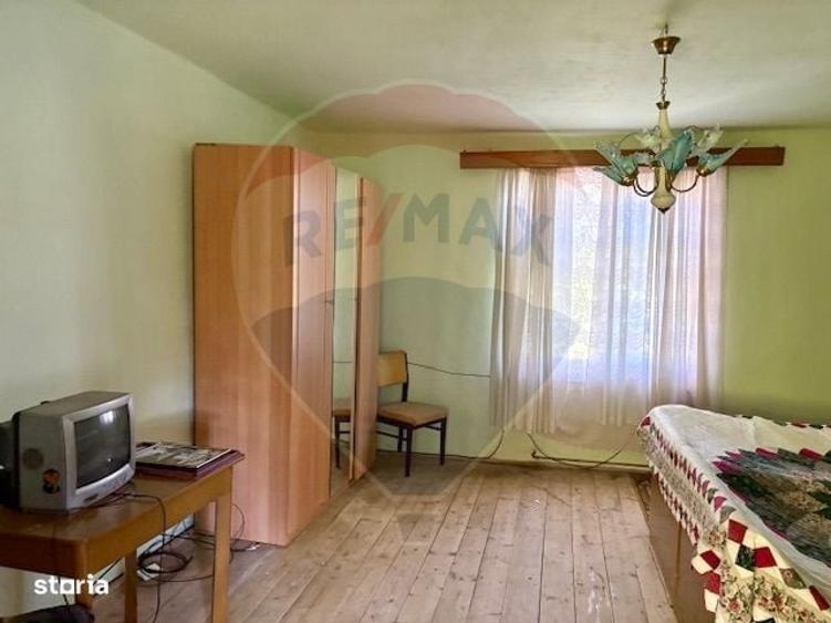 Casă cu 2 camere cu Teren 1449 Mp în Ocna Șugatag