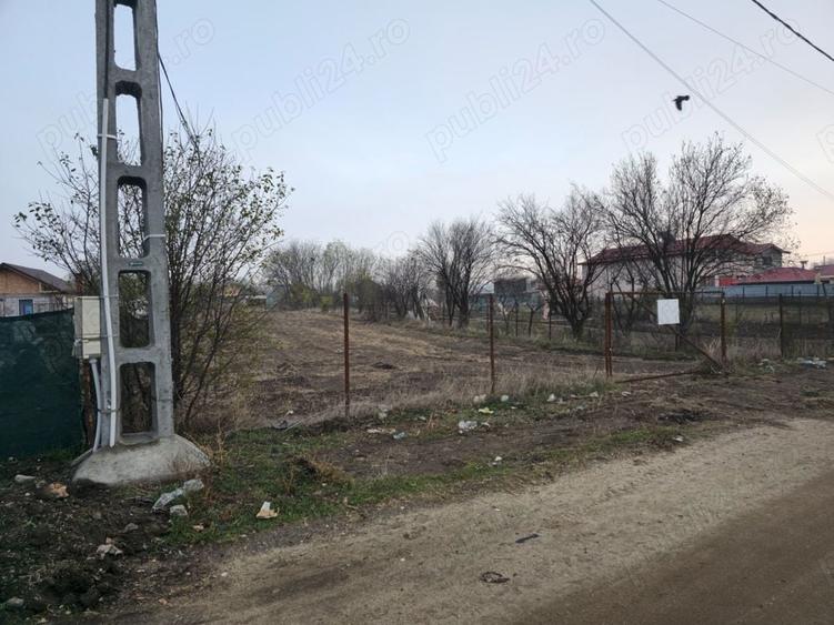 Teren de 1250 mp, în Nanov