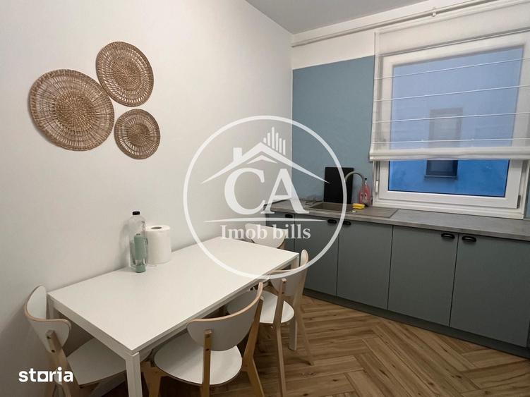 Apartament cu 3 camere decomandat în Orașul Nou