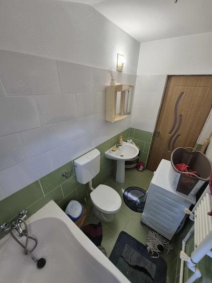 Apartament cu 2 camere decomandat în Spitalul Județean