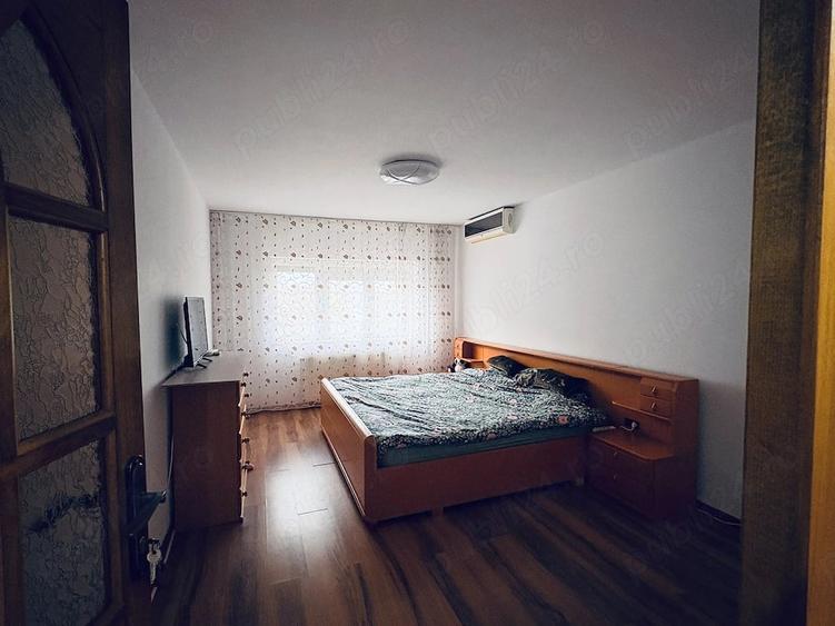 Apartament cu 3 camere nedecomandat în Central