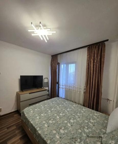 Apartament cu 2 camere decomandat, mobilat în Brâncoveanu