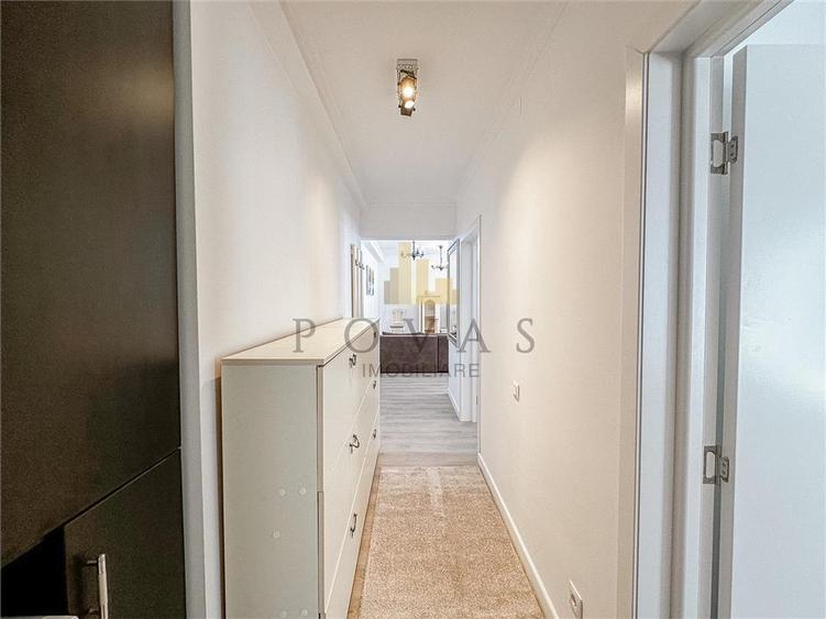 Apartament cu 3 camere decomandat, mobilat în Iancu Nicolae