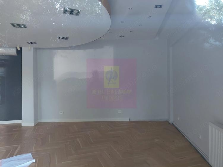 Spatiu comercial stradal Bd.Unirii stradal - 2
