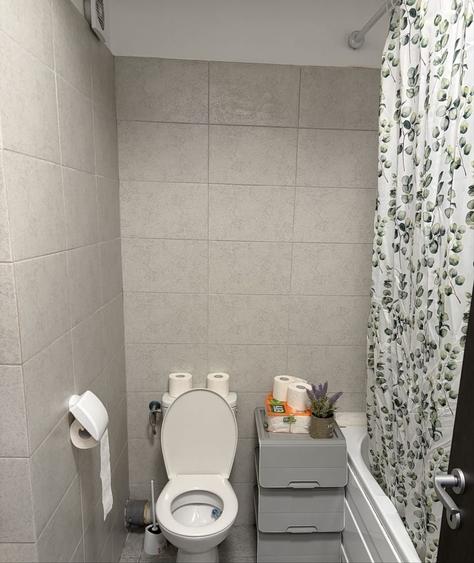 Apartament cu 2 camere decomandat în Militari