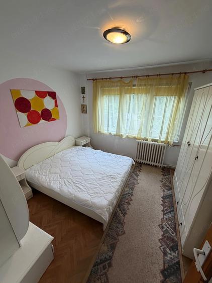 Apartament cu 3 camere semidecomandat în Take Ionescu