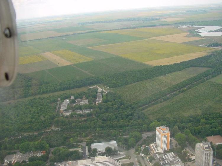 Teren Construcții intravilan de 22500 mp, în Exterior Sud