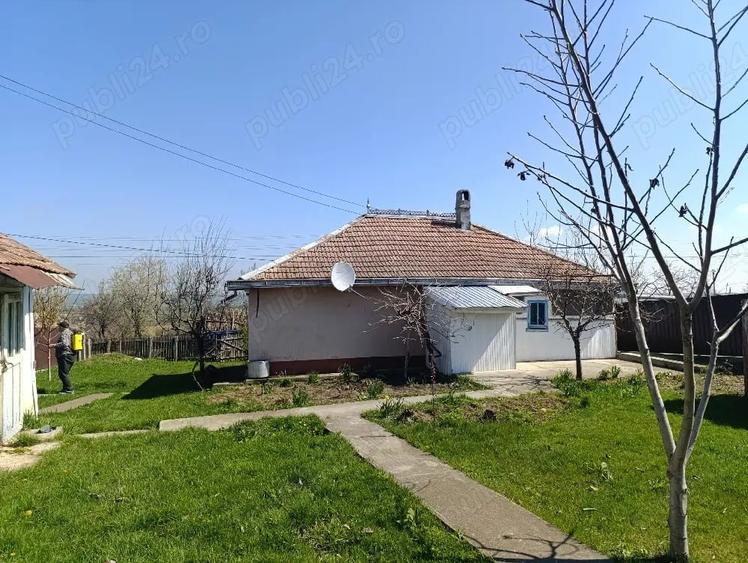 Casă cu Teren 10000 Mp în Ionășeni (Trușești)
