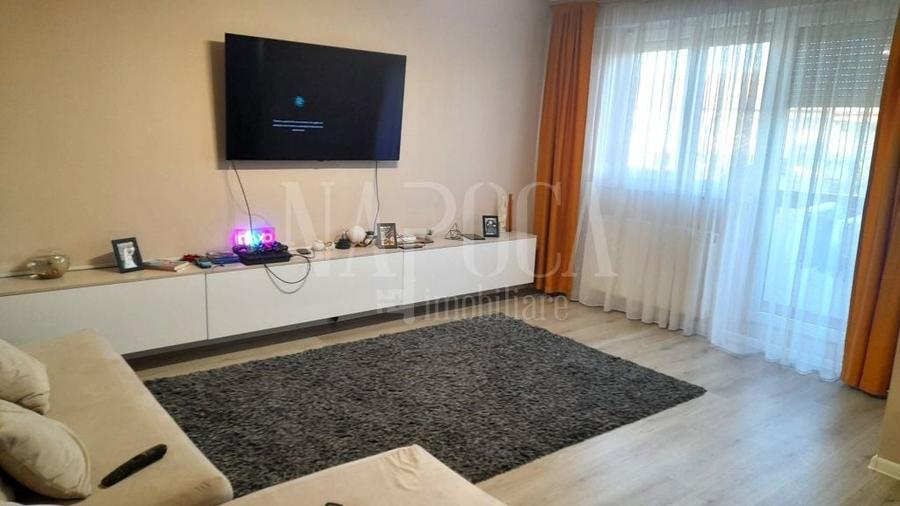Apartament cu 3 camere decomandat în Rogerius