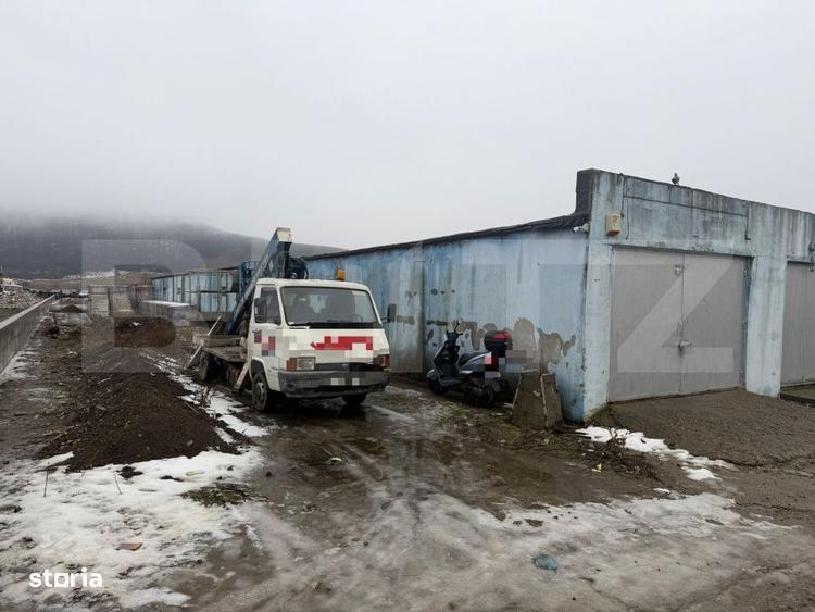 Spațiu comercial, de 1,268 mp, în Șcheia