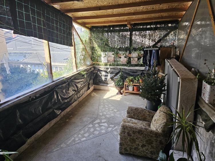 Casă cu 4 camere cu Teren 140 Mp în Olteni