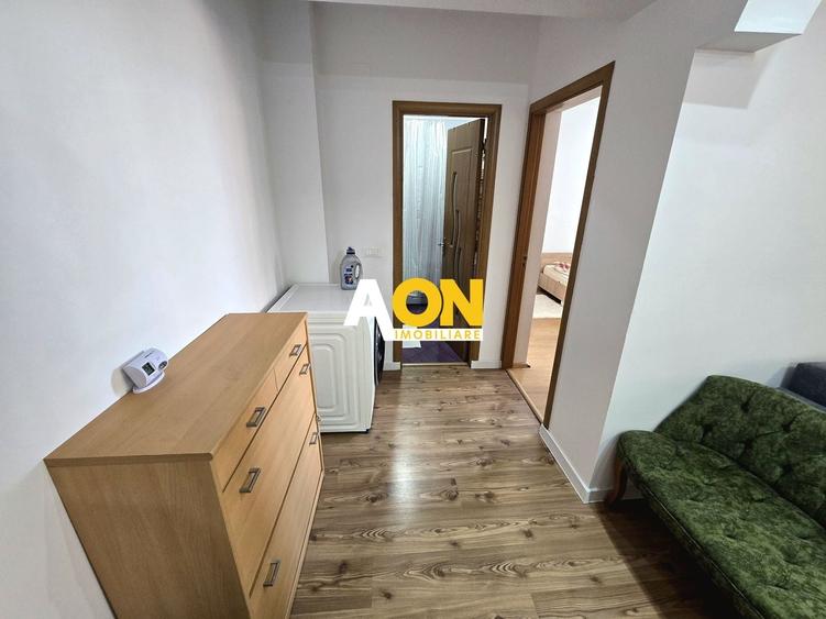 Apartament cu 3 camere decomandat, mobilat în Central