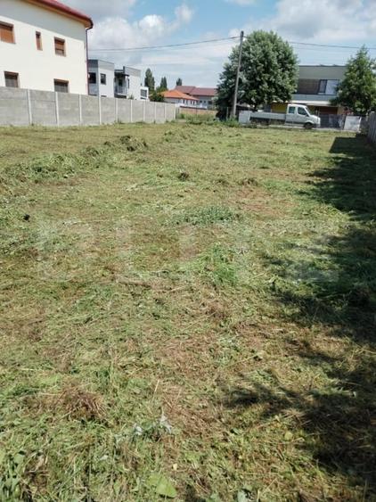 Teren Construcții intravilan de 1027 mp, în Dumbrăvița