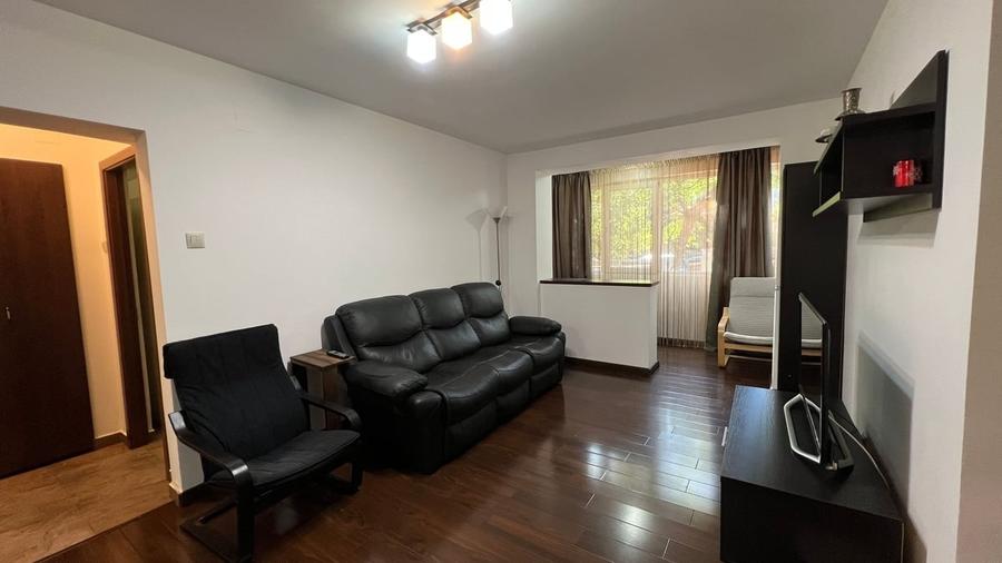 Apartament cu 2 camere semidecomandat, mobilat în Crângași