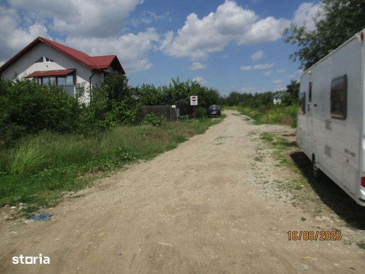 Teren de 500 mp, în Domnești