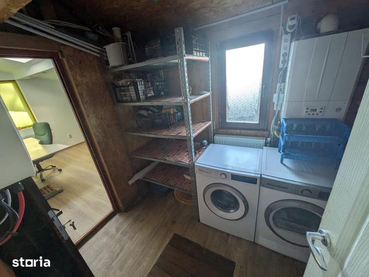 Casă cu 4 camere cu Teren 1750 Mp în Central