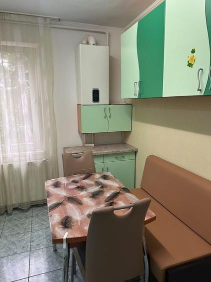 Apartament cu 2 camere decomandat în Tudor
