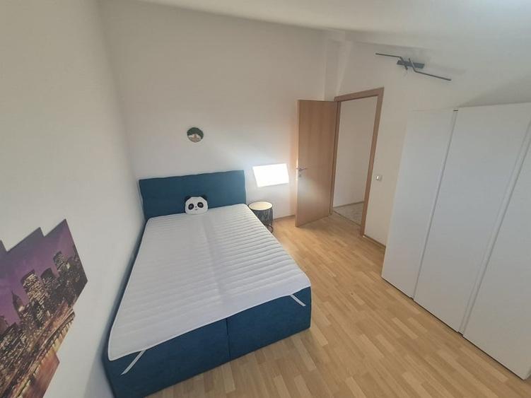 Apartament cu 3 camere decomandat în Metalurgie