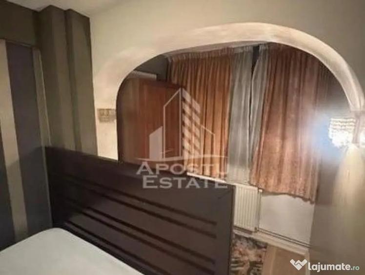 Apartament cu 3 camere semidecomandat în Ultracentral