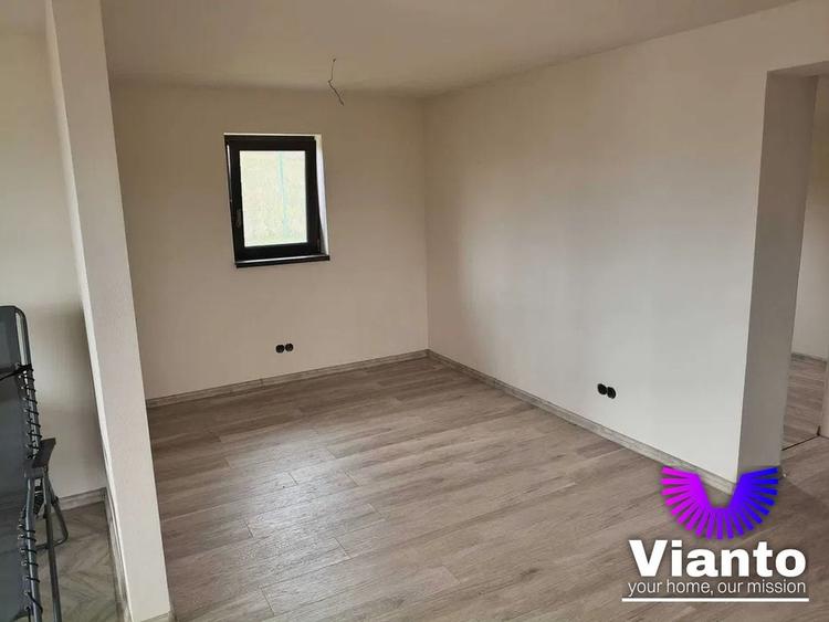 Casă individuală cu 2 camere cu Canalizare în Daia