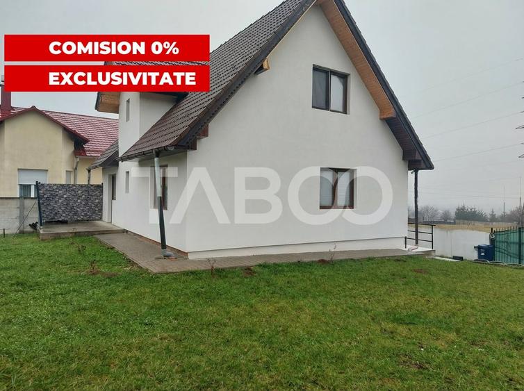 Casă individuală cu 4 camere cu Canalizare în Cisnădie