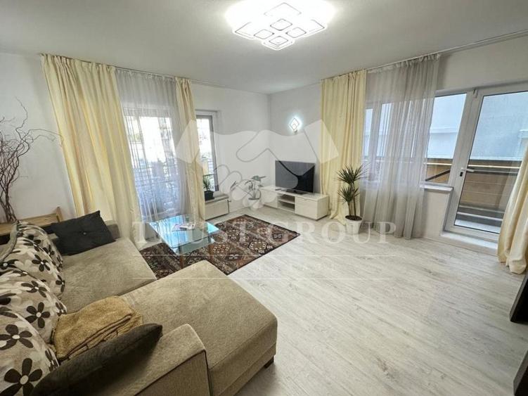 Apartament cu 3 camere decomandat, mobilat în Primăverii