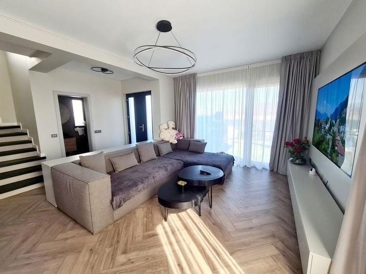 Casă cu Teren 350 Mp în Bujoreni