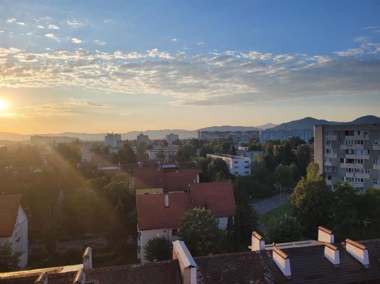 Apartament cu 2 camere circular, mobilat în Calea București