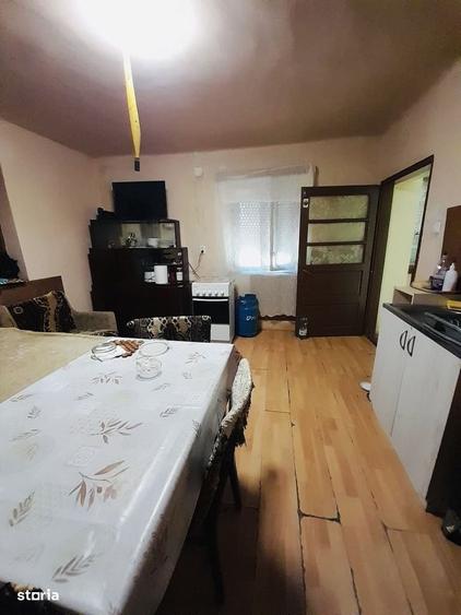 Casă cu 2 camere cu Teren 2870 Mp în Sântandrei