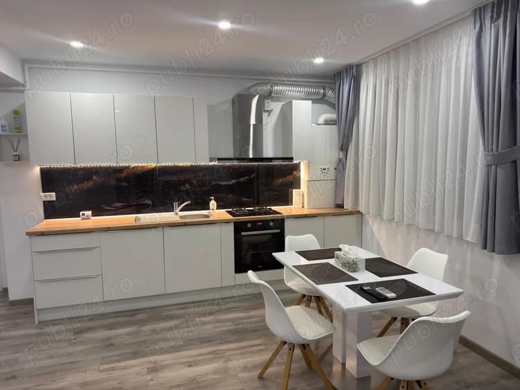 Apartament cu 2 camere decomandat în Trivale
