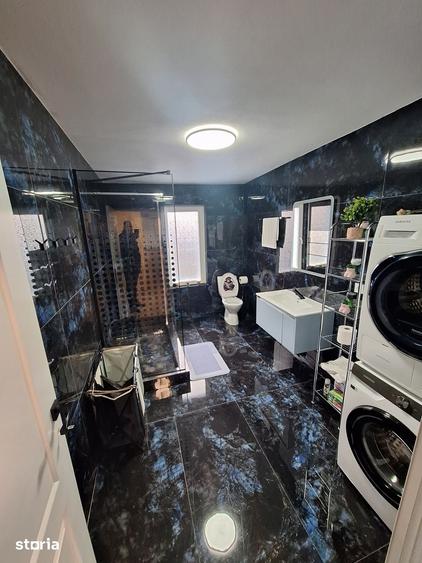 Casă cu 3 camere cu Teren 600 Mp în Central