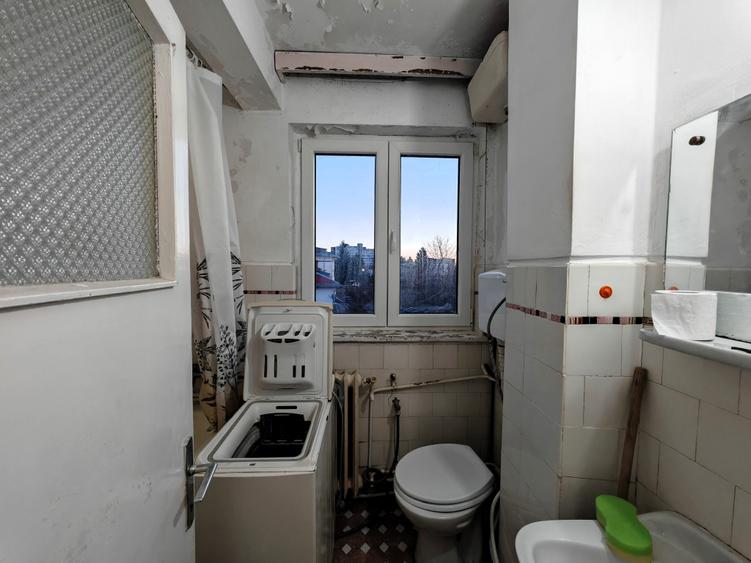 Apartament cu 2 camere decomandat, mobilat în Banca Națională