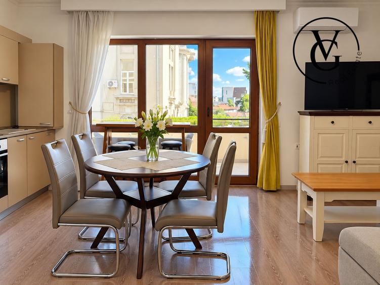 Apartament cu 2 camere semidecomandat, mobilat în Peninsula