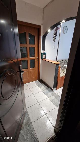 Apartament cu 2 camere semidecomandat, mobilat în Splai Bahlui