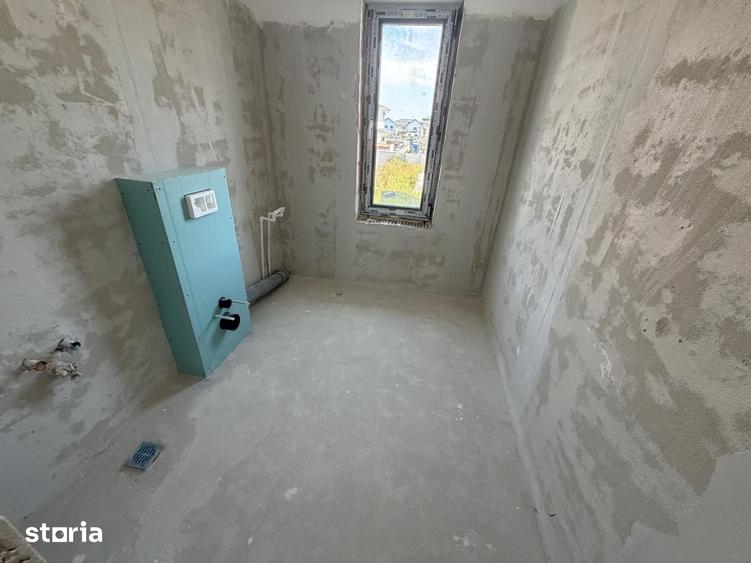 Casă cu 4 camere cu Teren 250 Mp în Cornetu