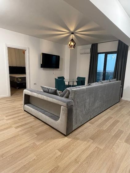 Apartament cu 2 camere semidecomandat în Km 5