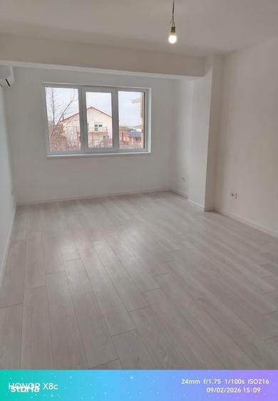 Apartament cu 2 camere decomandat în Rediu