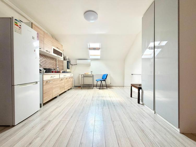 Apartament cu 2 camere semidecomandat în Chiajna