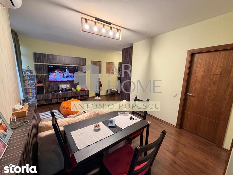 Apartament cu 2 camere, mobilat în Republicii