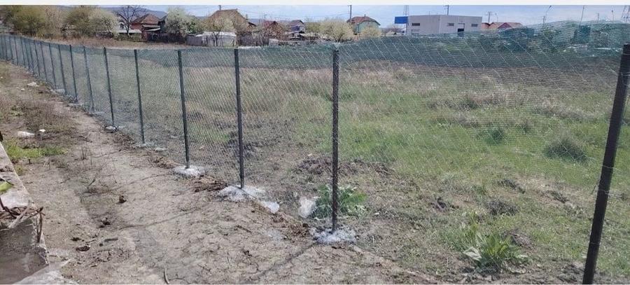 Teren de 1275 mp, în Central