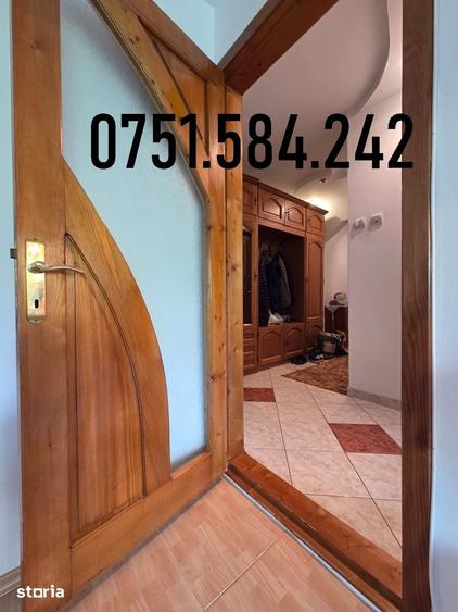 Apartament cu 3 camere în Babadag