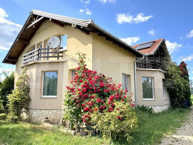 Casă individuală cu 7 camere cu Canalizare în Câmpia Turzii