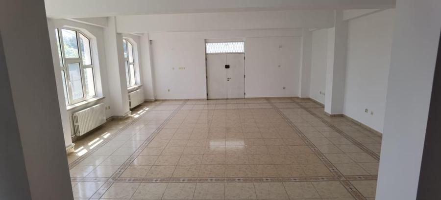 Casă cu 4 camere cu Canalizare în Vărsătura