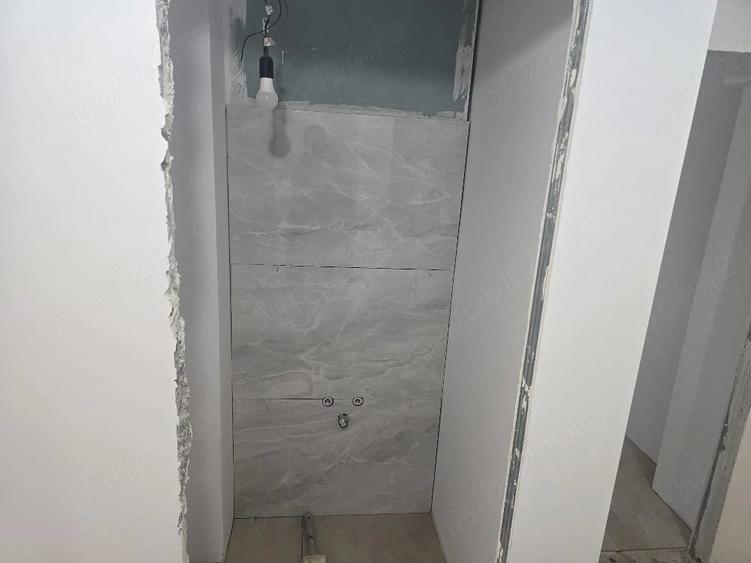 Apartament cu 3 camere decomandat în Lipovei