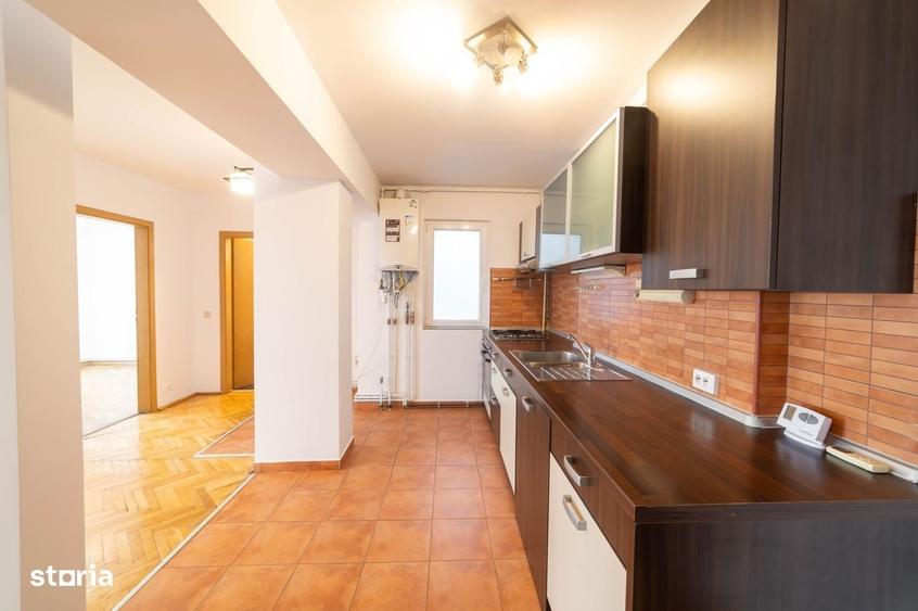 Apartament cu 3 camere în Dacia