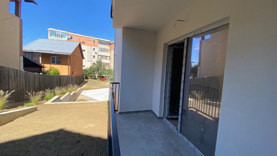 Apartament cu 2 camere semidecomandat în Big-Bascov
